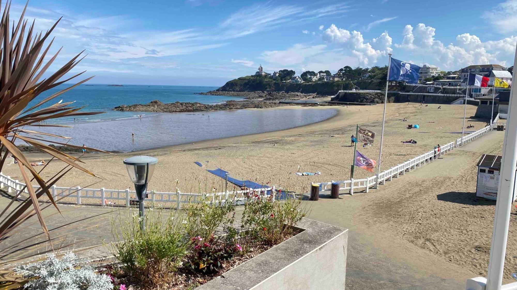 Étables Residence Des 3 Iles, En Plein Centre-Ville, A 5 Min Des Plages, 3 Appartements Neufs מראה חיצוני תמונה